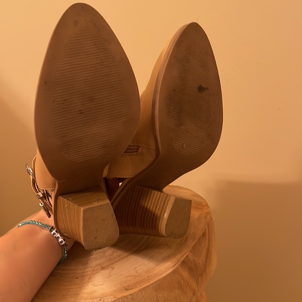 Booties - Picture 4 of 4